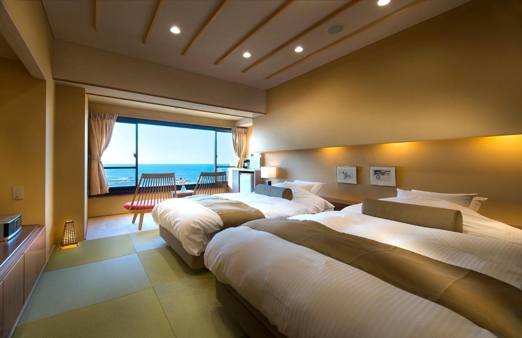 Yado Nakaya Hotell Kamogawa Exteriör bild