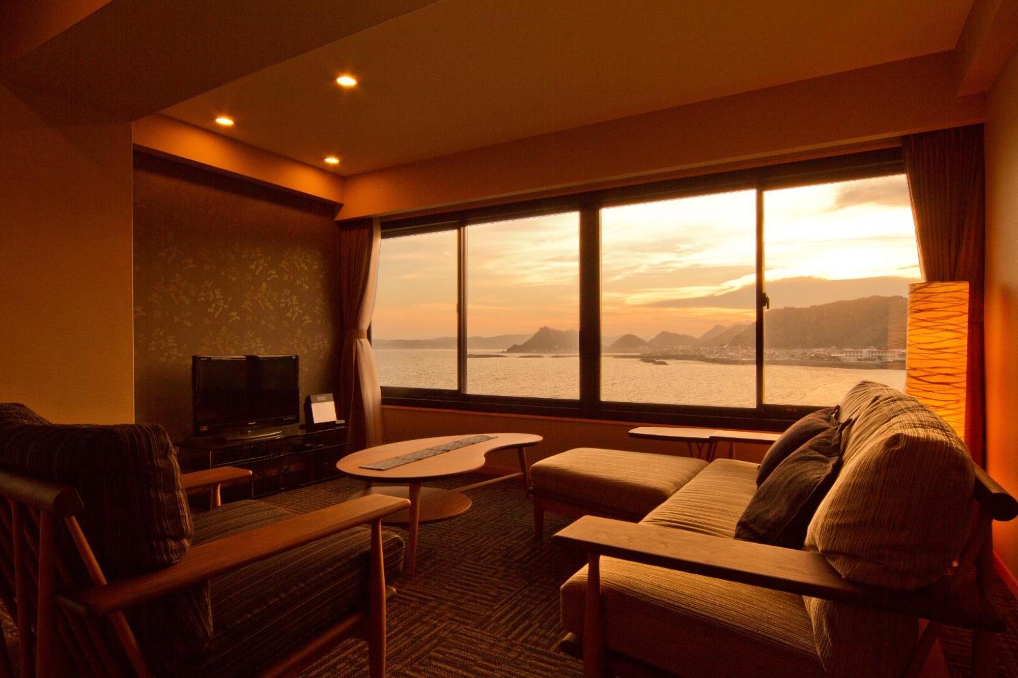 Yado Nakaya Hotell Kamogawa Exteriör bild
